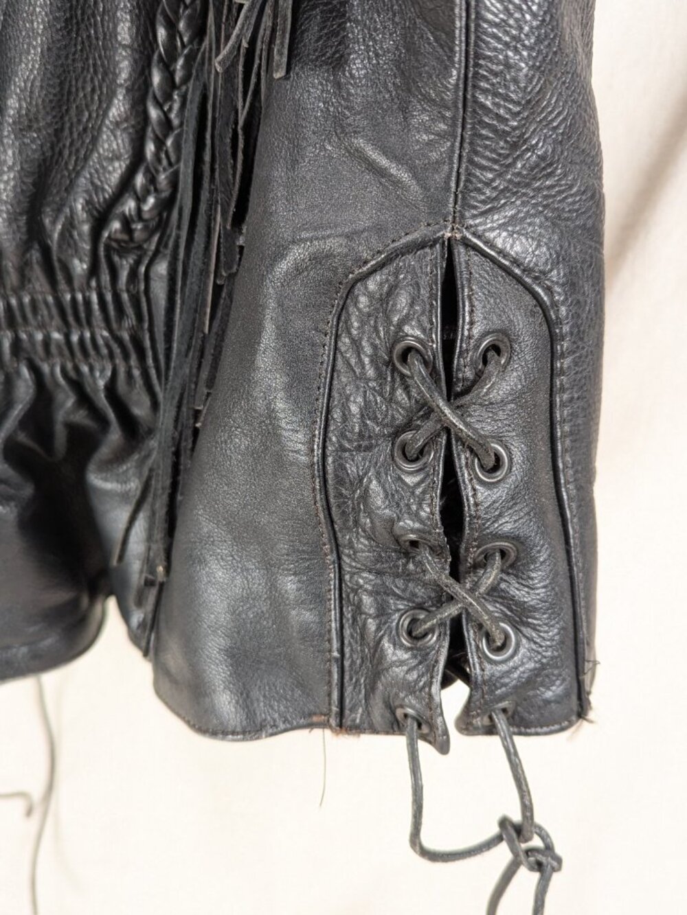 Vintage 1980s-90s Women's Black Leather Motorcycle Jacket Fringe Suede Roses M - Picture 11 of 16